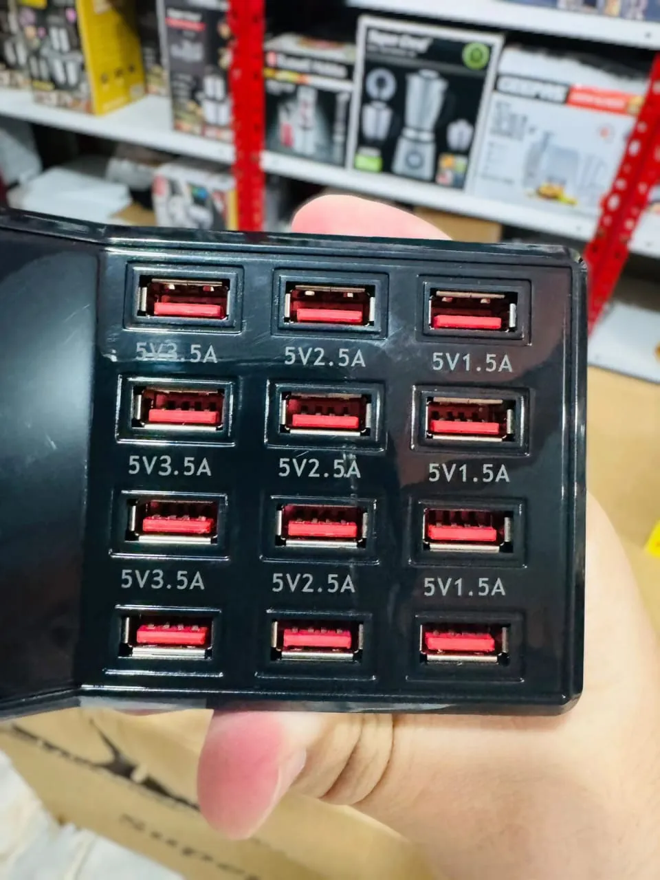 12 USB Fast Charger