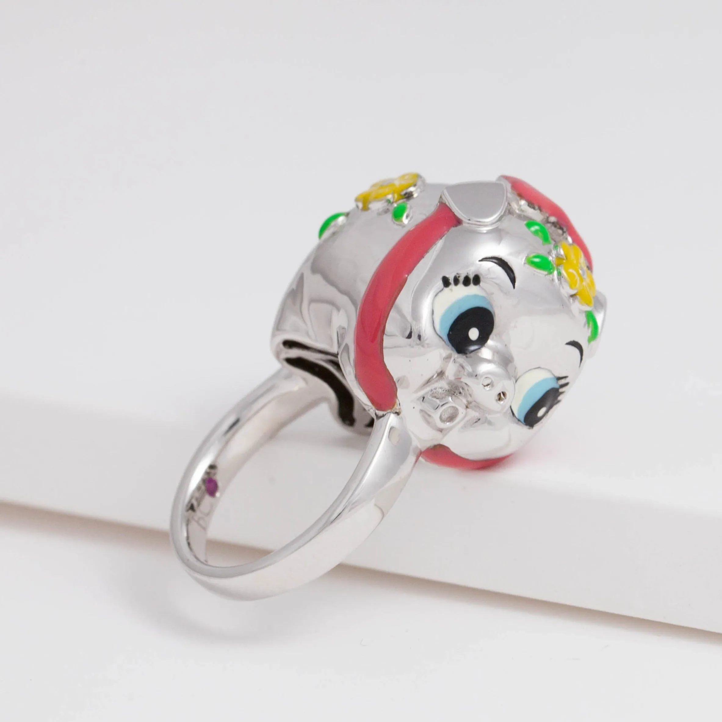 Silver piggy bank ring